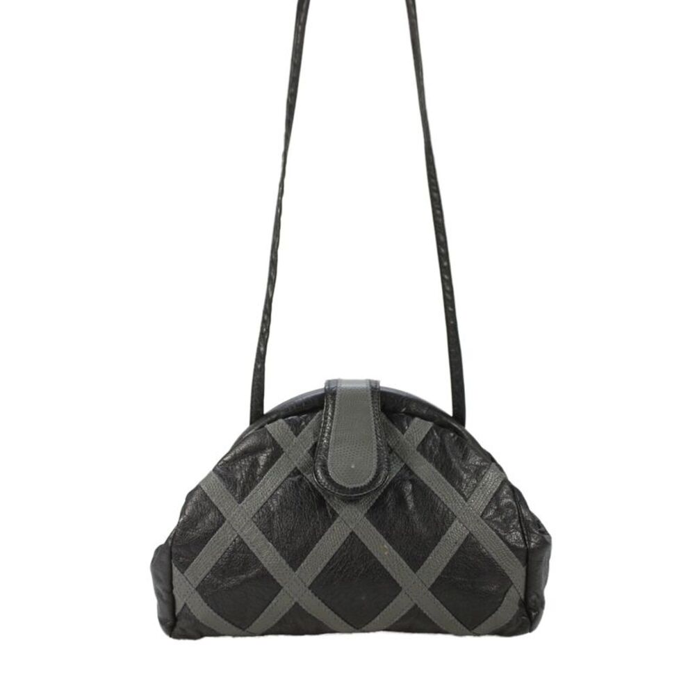 Fifth Avenue Womens Leather Flap Clasp Small Crossbody Clutch Handbag Black